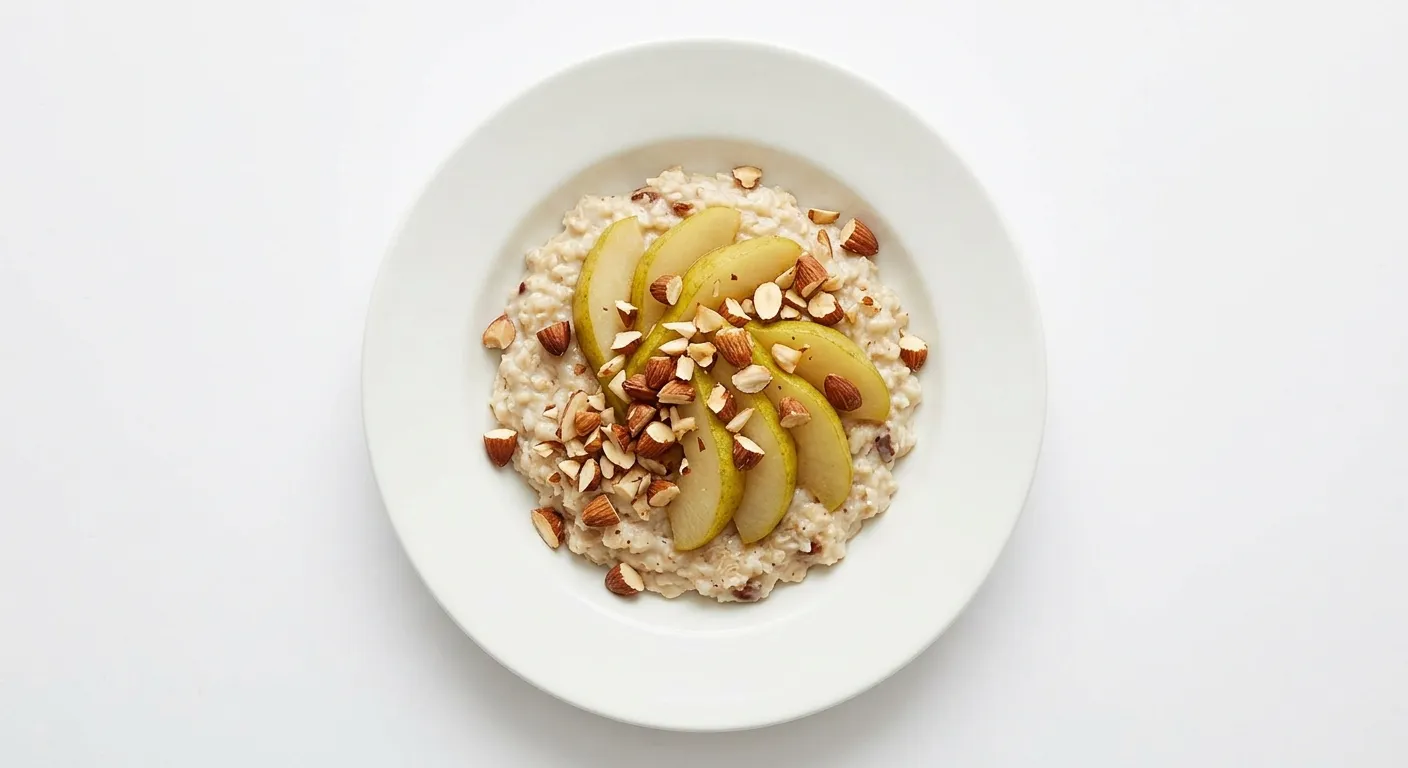 Autumn Breakfast Oatmeal with Pear and Almonds